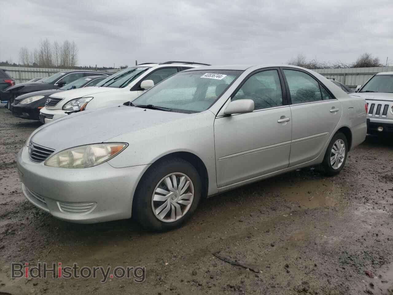 Photo 4T1BE30K16U141279 - TOYOTA CAMRY 2006