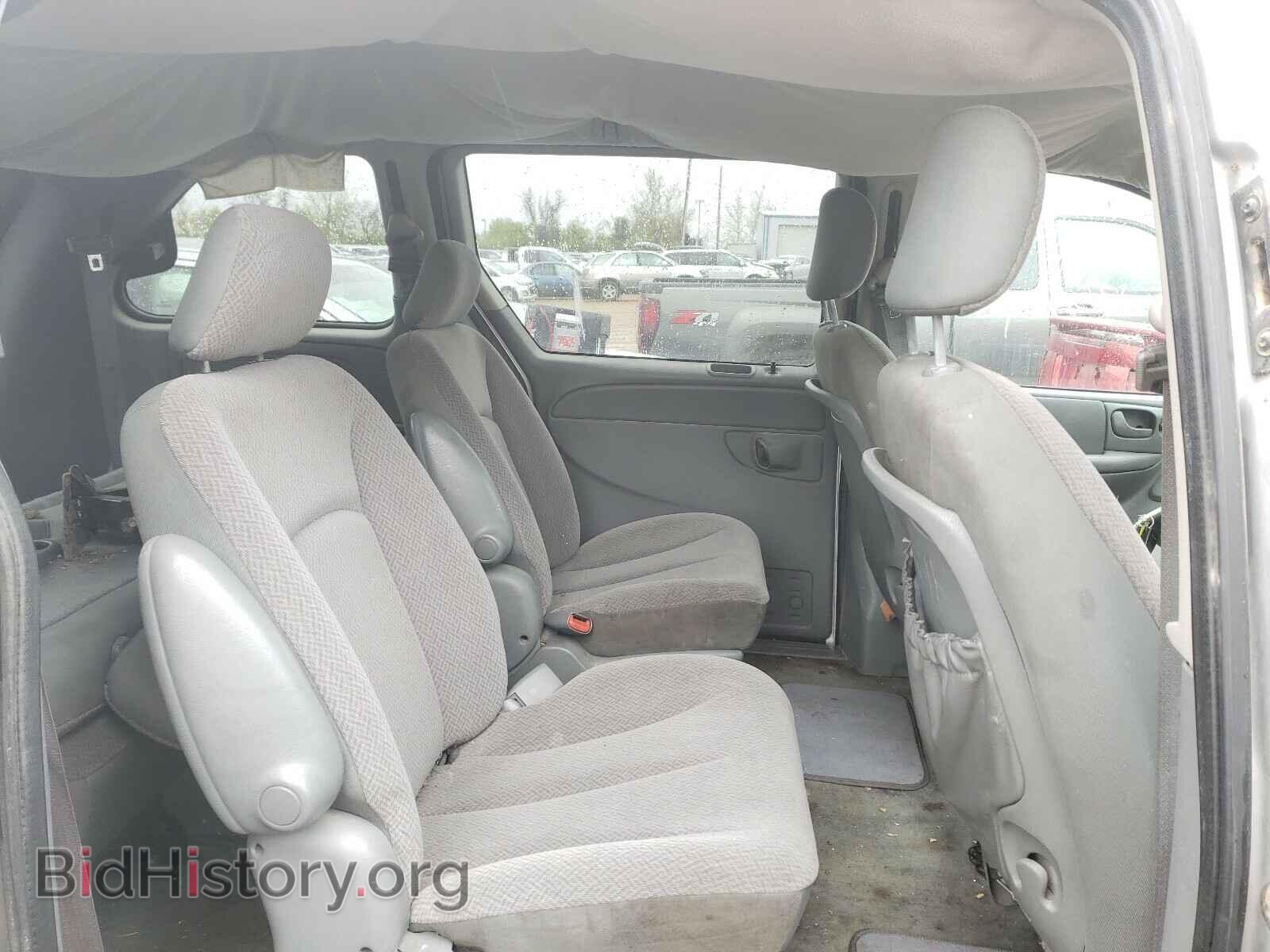 2006 CHRYSLER MINIVAN - VIN: 1A4GP45R76B746090 - Фото 6