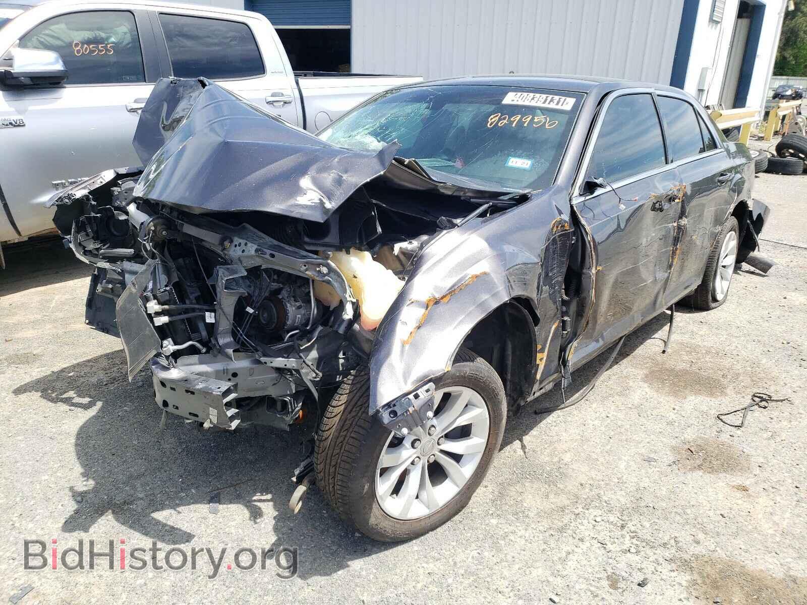 2015 CHRYSLER 300 - VIN: 2C3CCAAG0FH829956 - Фото 2
