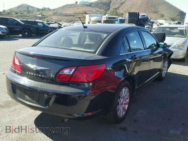 2010 CHRYSLER SEBRING - VIN: 1C3CC5FB9AN208199 - Фото 4