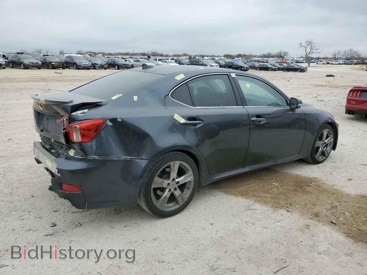 2011 LEXUS IS - VIN: JTHBF5C29B5135242 - Photo 3