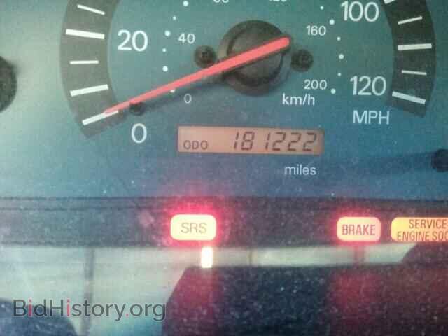 2002 MITSUBISHI GALANT - VIN: 4A3AA46G42E135501 - Фото 8