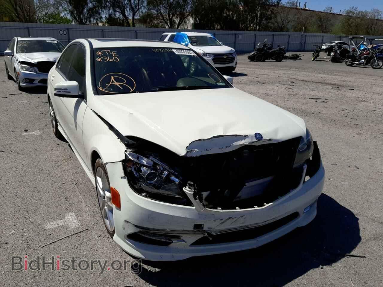 Photo WDDGF5EB2BA466567 - MERCEDES-BENZ C-CLASS 2011