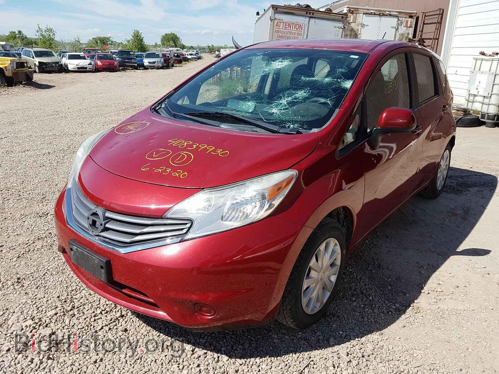 2014 NISSAN VERSA - VIN: 3N1CE2CP3EL388762 - Фото 2
