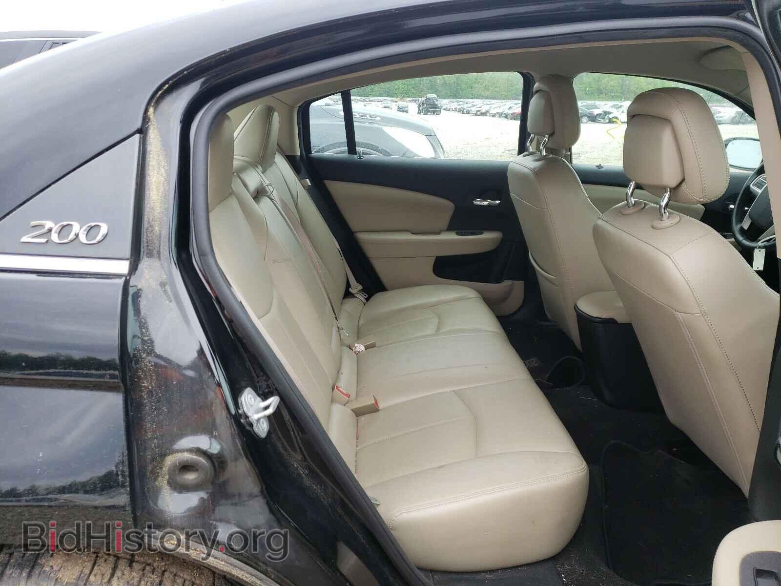 2013 CHRYSLER 200 - VIN: 1C3CCBCG0DN524898 - Фото 6