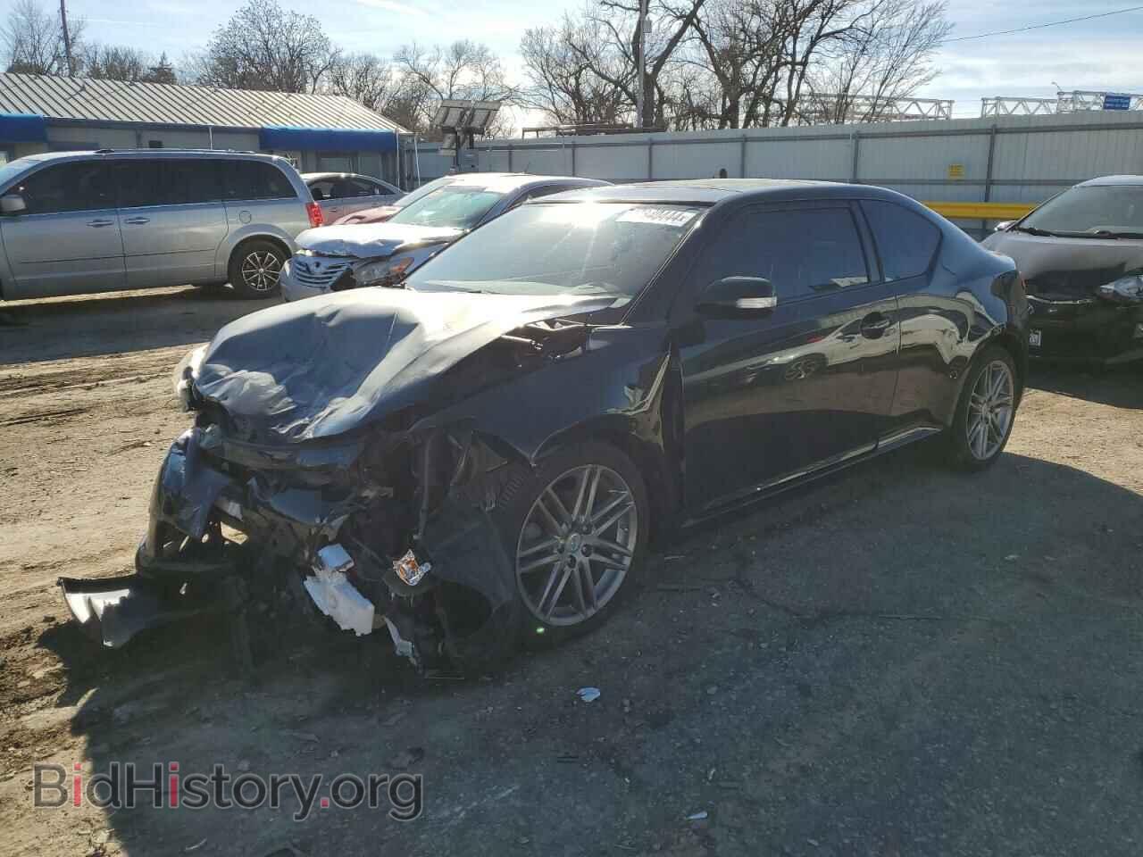 Photo JTKJF5C71B3018137 - TOYOTA SCION 2011