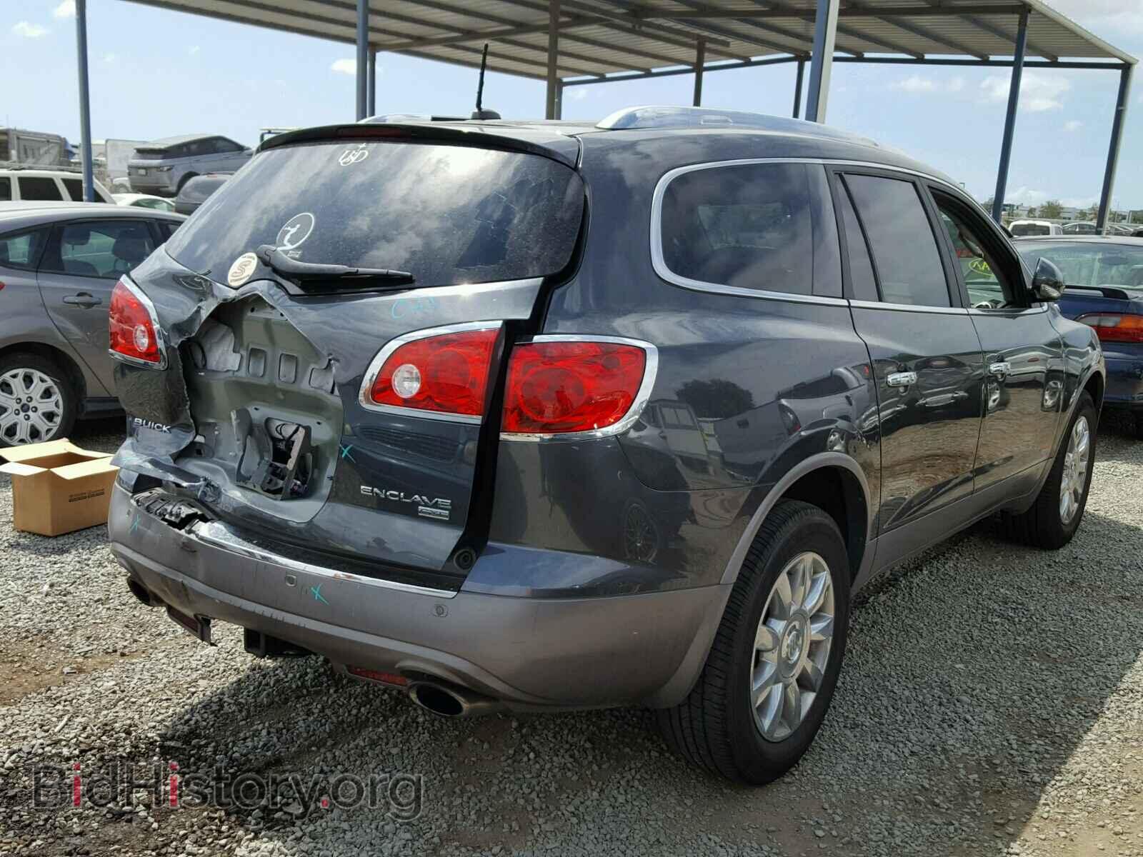2011 BUICK ENCLAVE - VIN: 5GAKRCED9BJ147668 - Фото 4