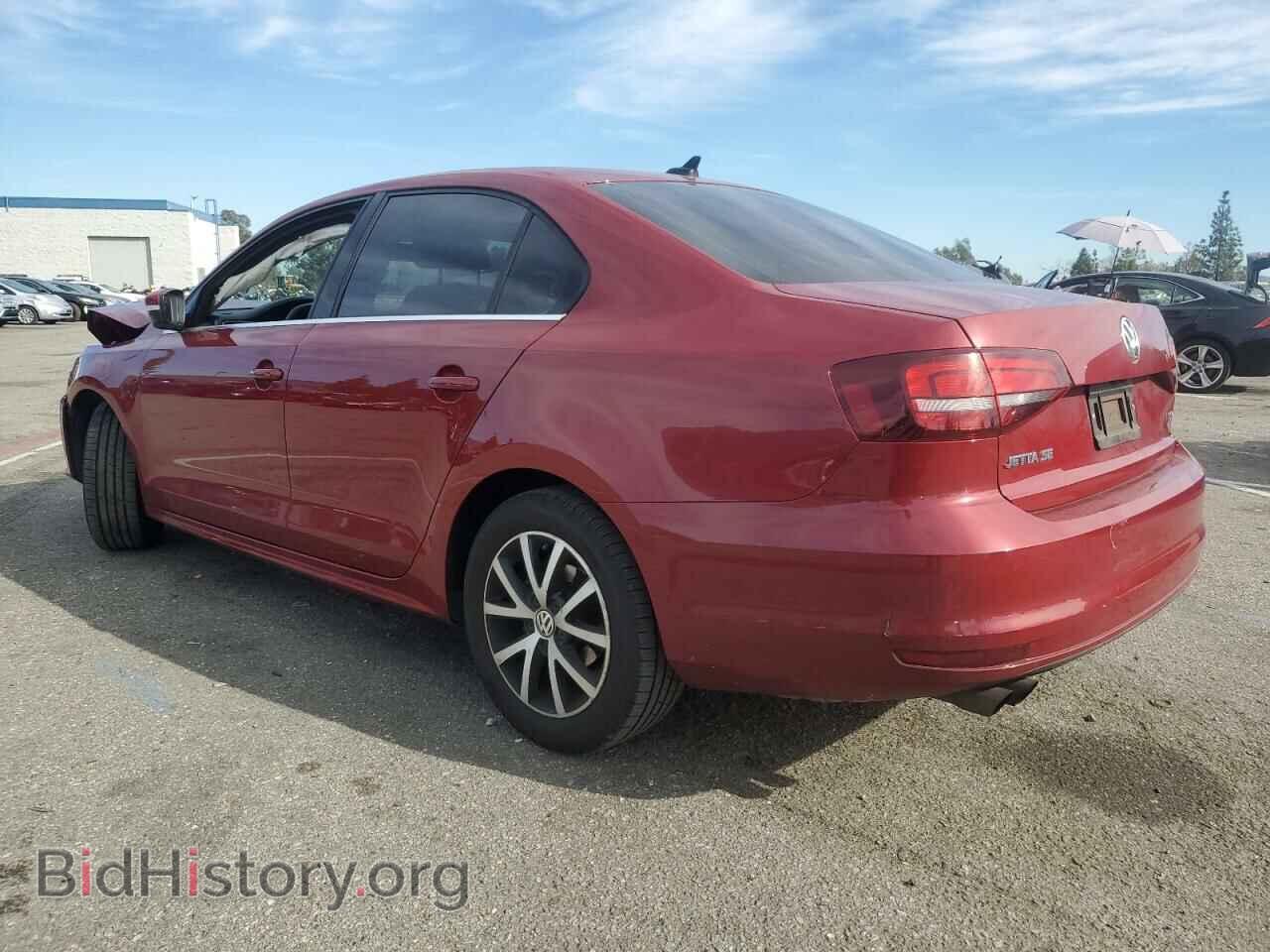 2017 VOLKSWAGEN JETTA - VIN: 3VWDB7AJXHM232218 - Фото 2