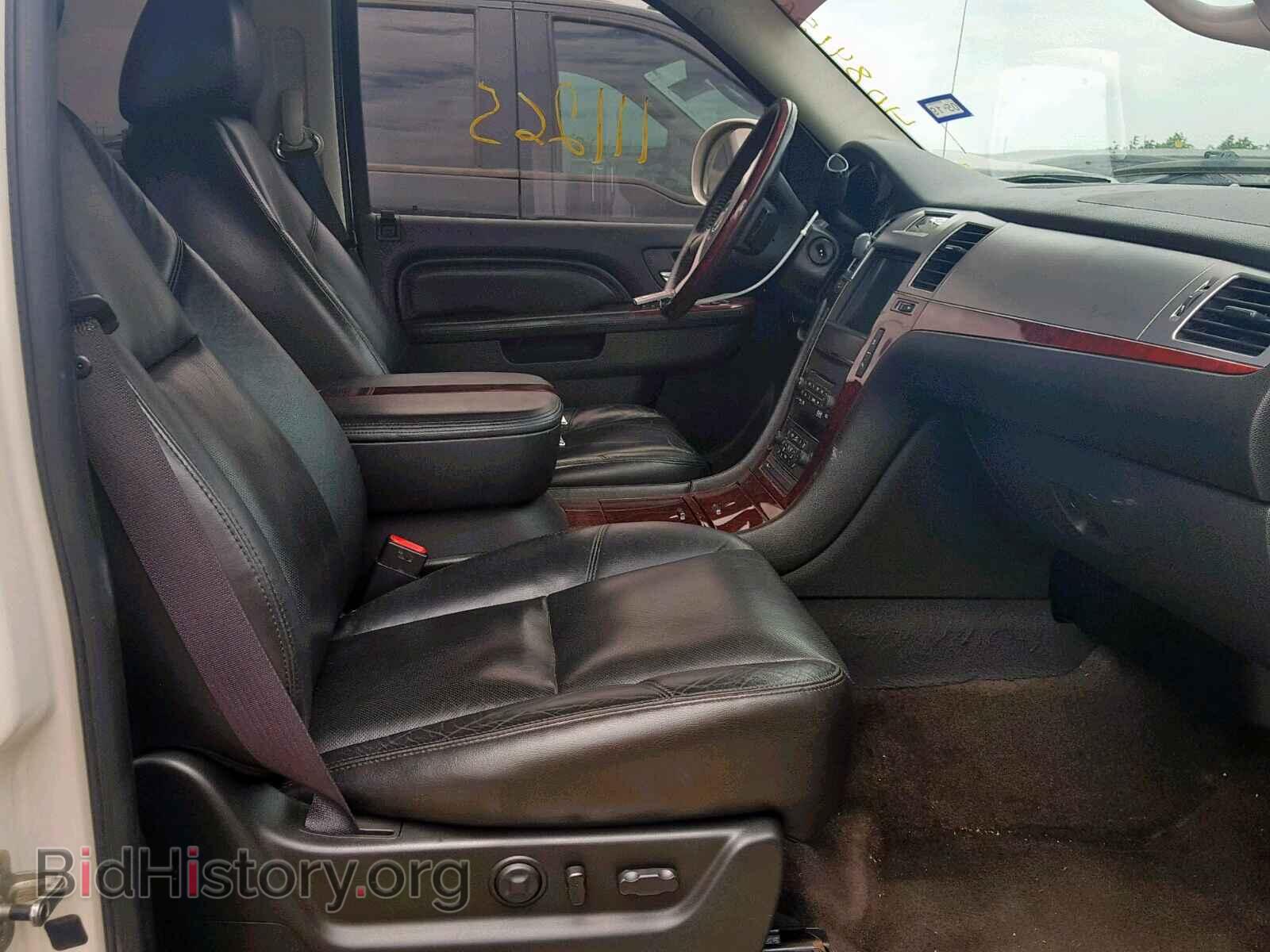 2011 CADILLAC ESCALADE E - VIN: 1GYS3HEF2BR164550 - Фото 5