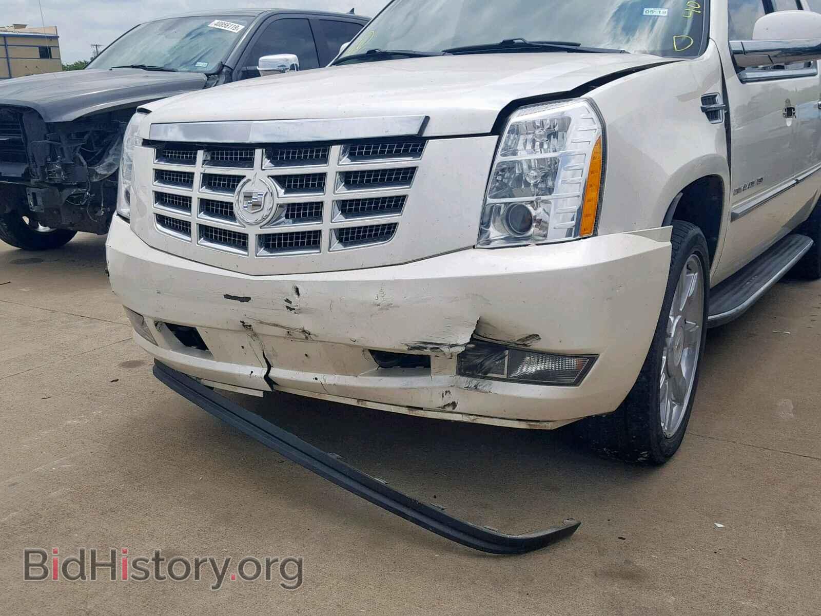 2011 CADILLAC ESCALADE E - VIN: 1GYS3HEF2BR164550 - Фото 9