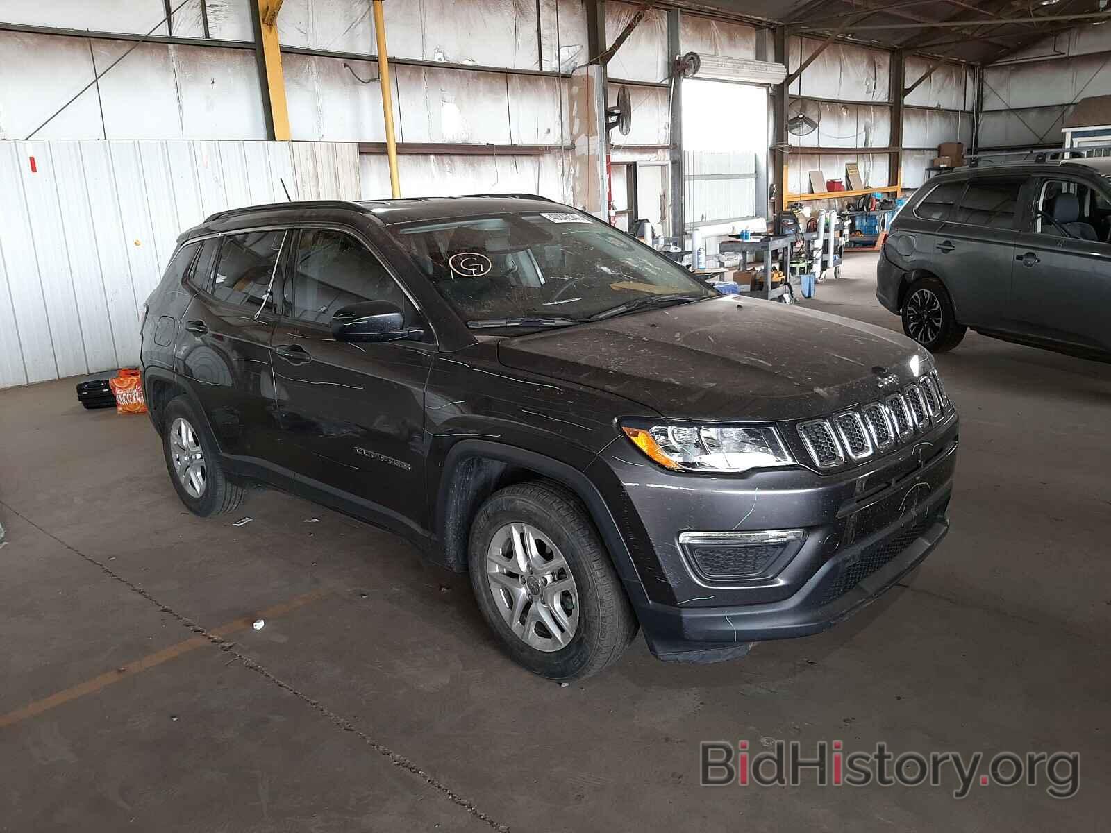 Photo 3C4NJCAB2KT658428 - JEEP COMPASS 2019