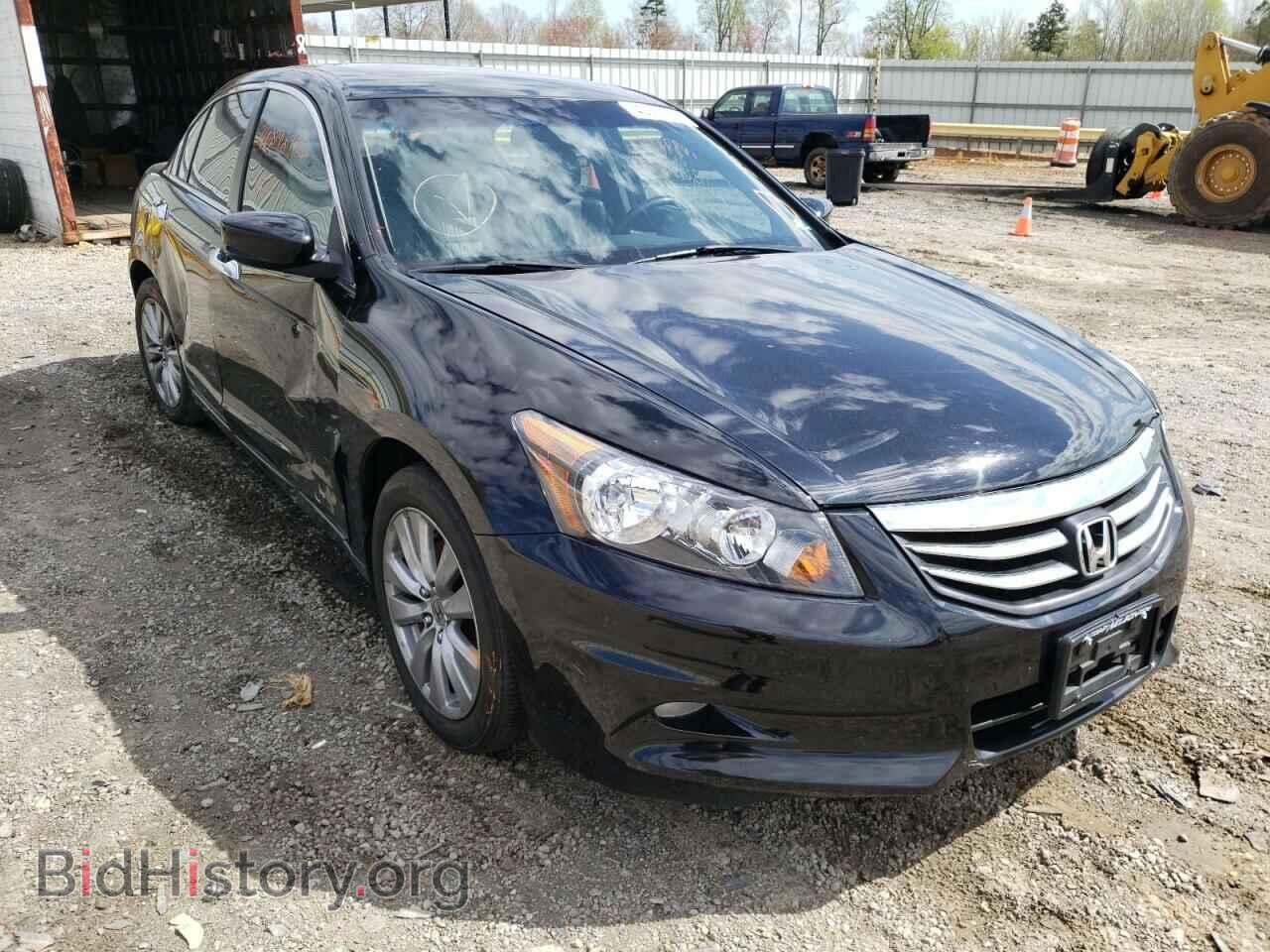 Фотография 1HGCP3F85BA032027 - HONDA ACCORD 2011