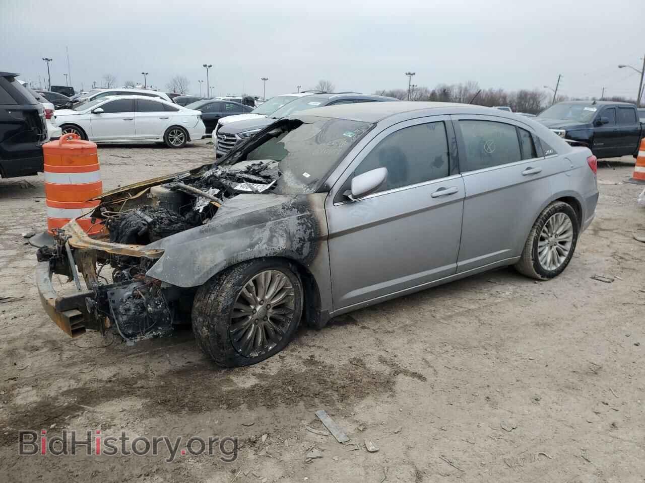 Фотография 1C3CCBAB1DN670699 - CHRYSLER 200 2013
