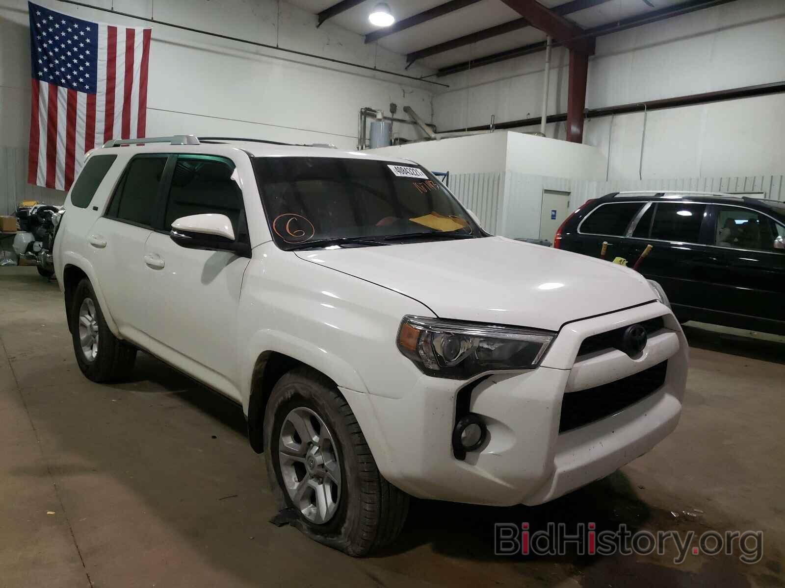 Photo JTEZU5JR2J5167143 - TOYOTA 4RUNNER 2018