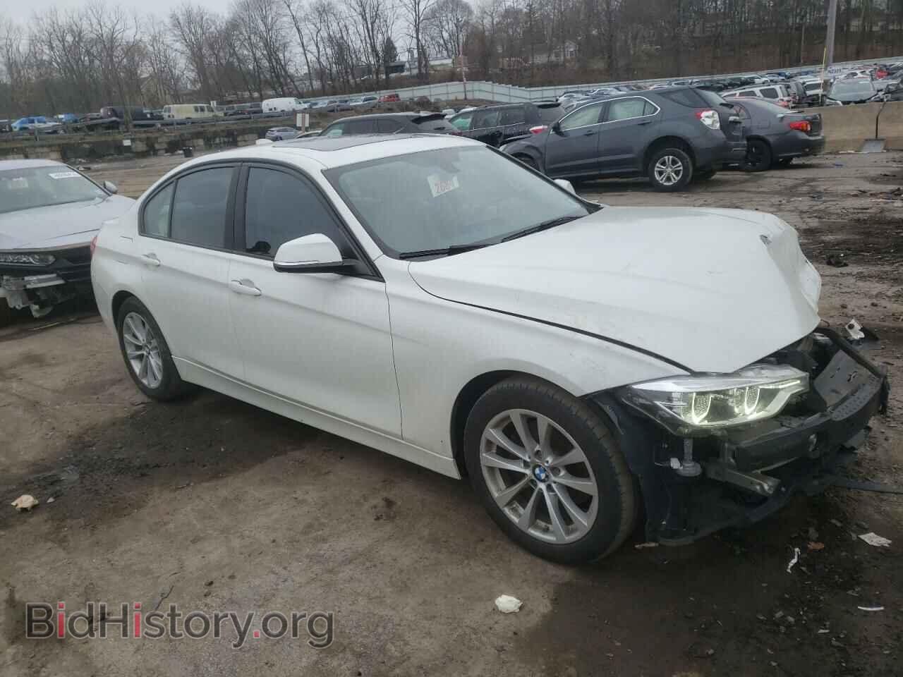 2016 BMW 3 SERIES - VIN: WBA8A3C53GK551608 - Фото 4