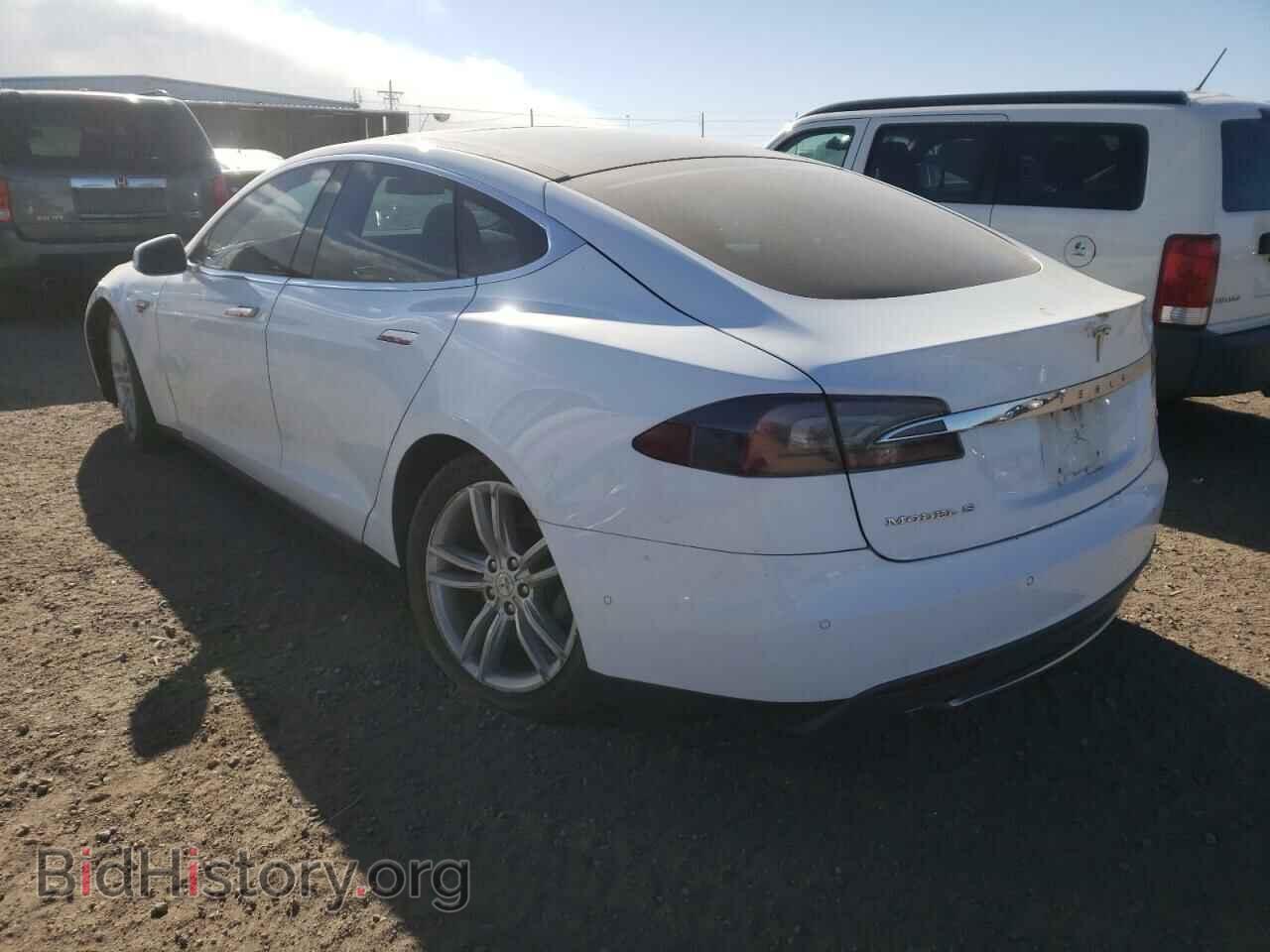 2015 TESLA MODEL S - VIN: 5YJSA1S2XFF094182 - Фото 3