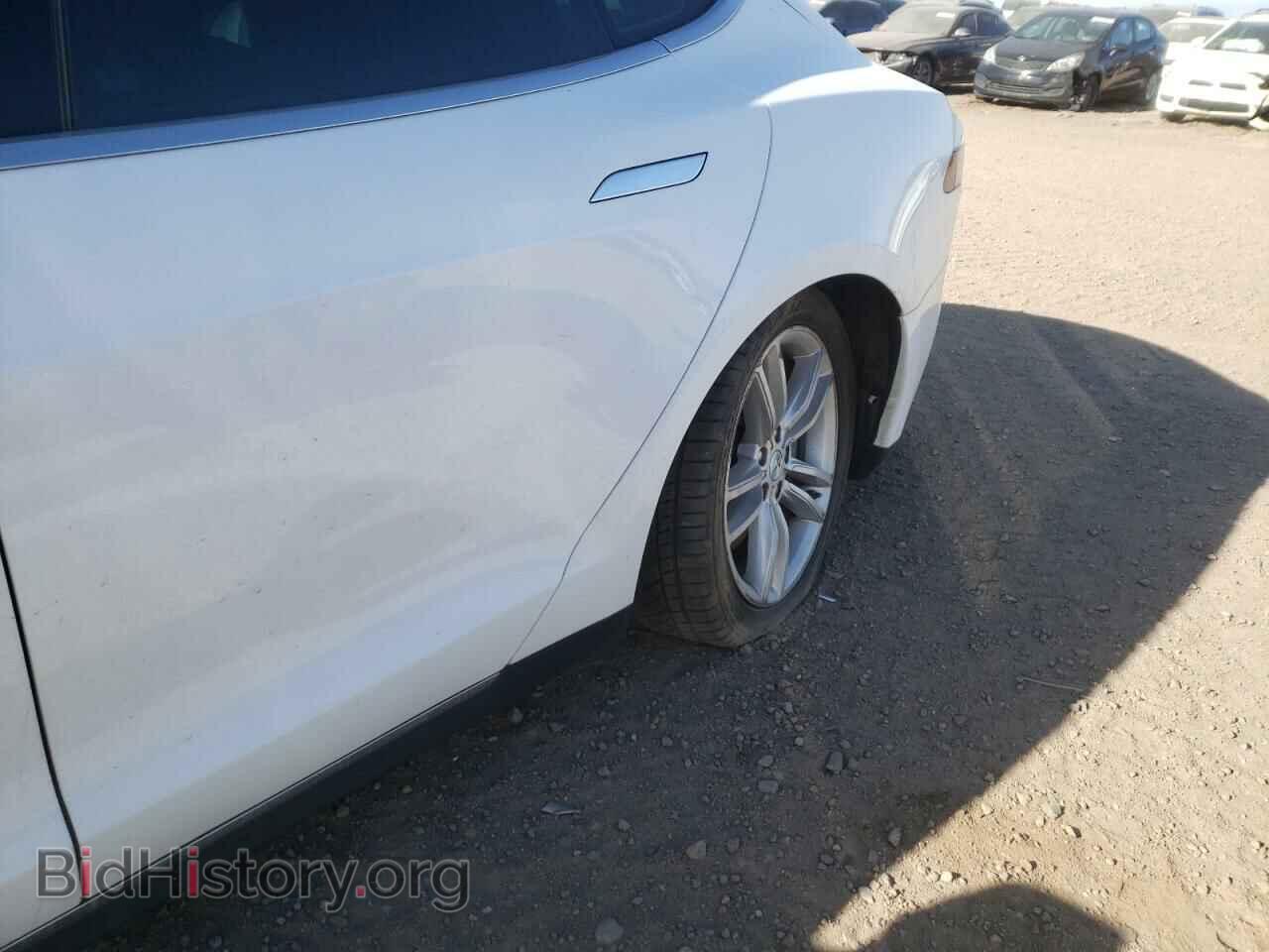 2015 TESLA MODEL S - VIN: 5YJSA1S2XFF094182 - Фото 9