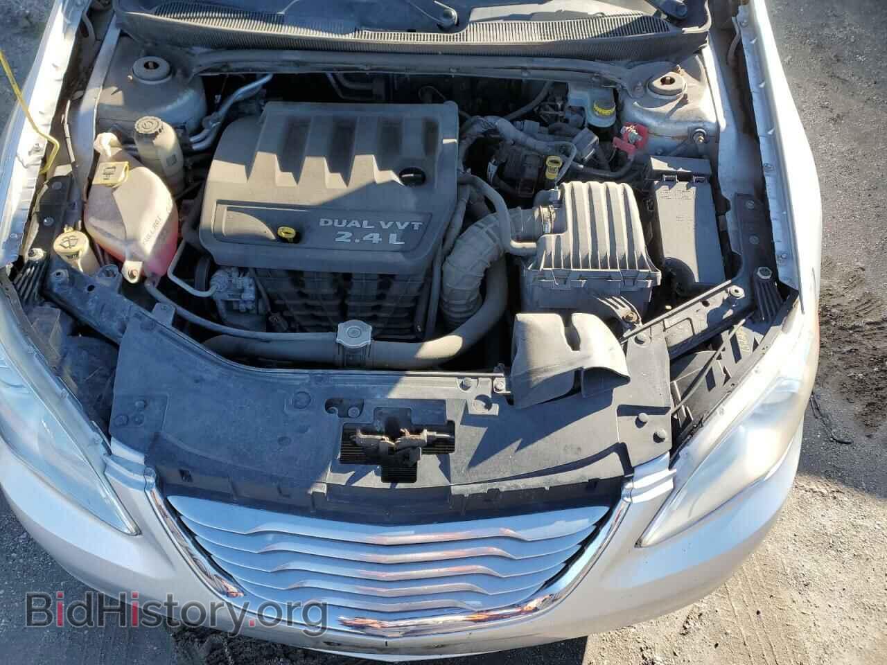 2012 CHRYSLER 200 - VIN: 1C3CCBAB2CN100919 - Фото 11
