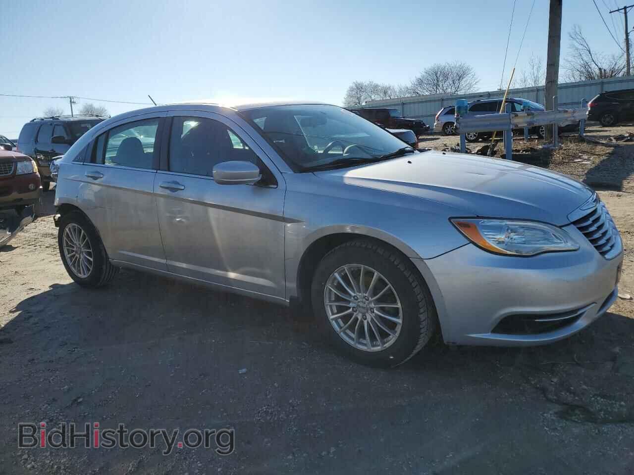 2012 CHRYSLER 200 - VIN: 1C3CCBAB2CN100919 - Фото 4