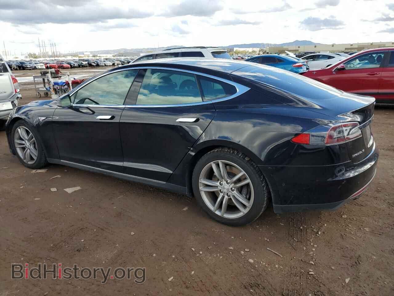 2015 TESLA MODEL S - VIN: 5YJSA1S21FF082714 - Фото 2