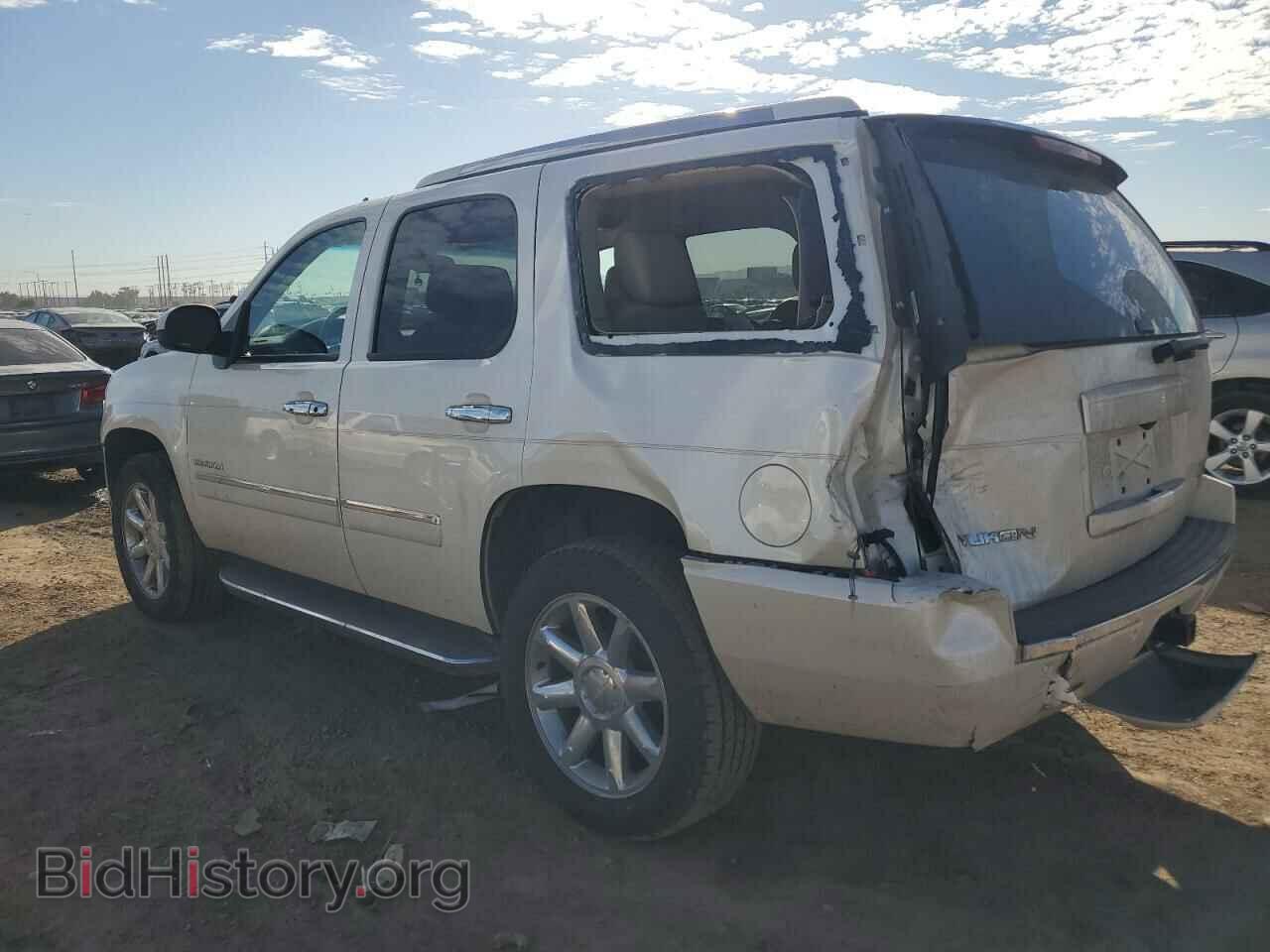 2014 GMC YUKON - VIN: 1GKS2EEF3ER114448 - Фото 2