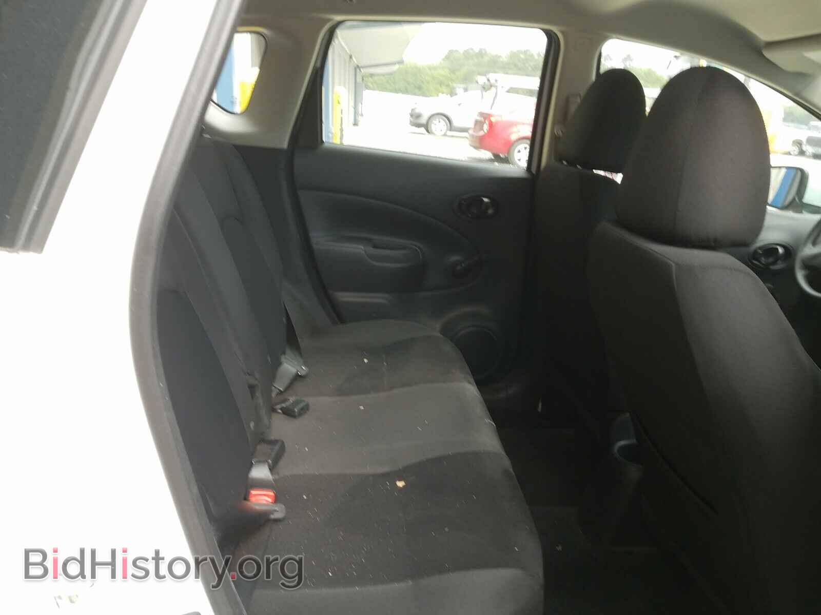 2019 NISSAN VERSA - VIN: 3N1CE2CP0KL358002 - Фото 6
