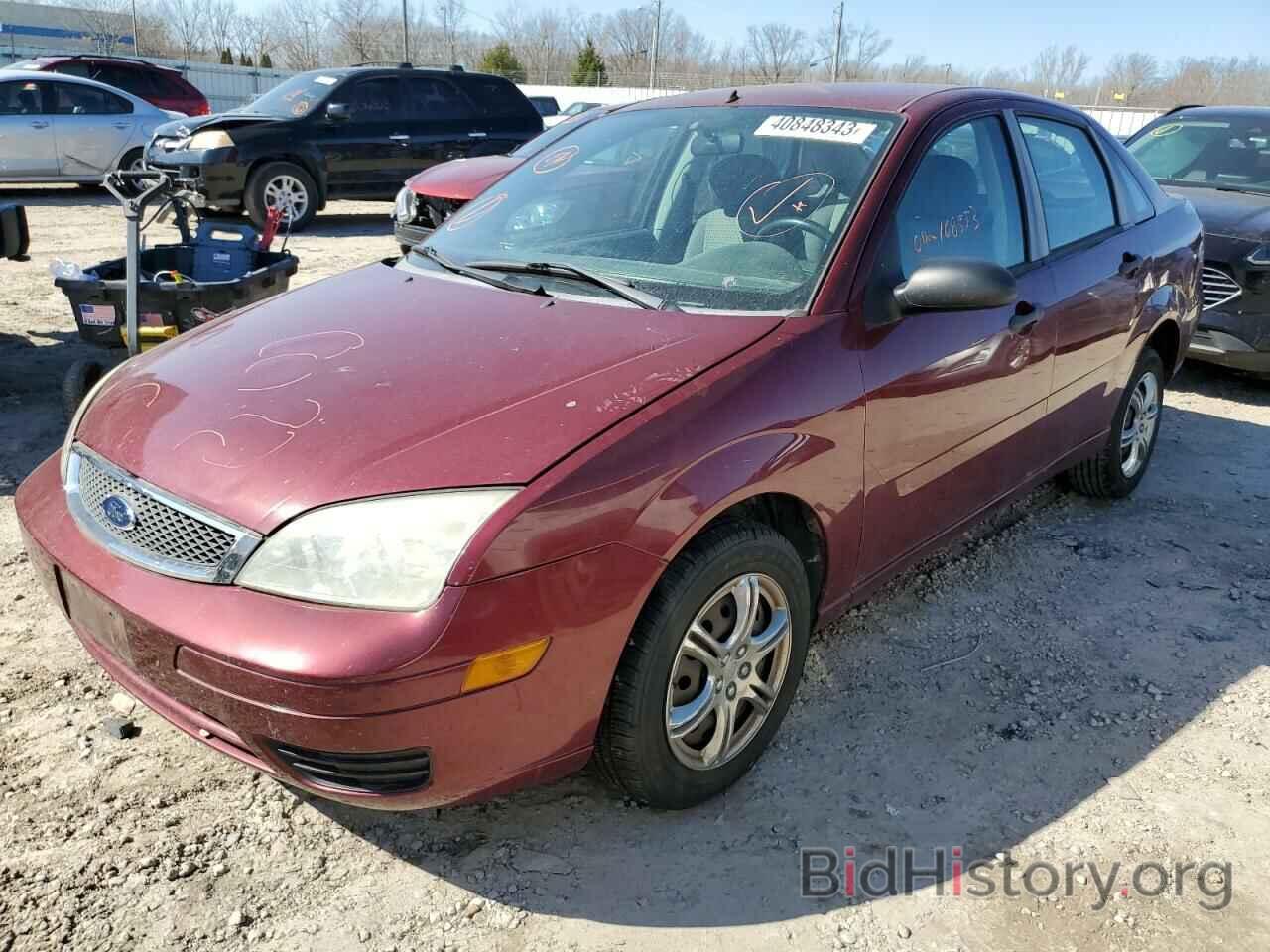 Photo 1FAFP34N77W196092 - FORD FOCUS 2007