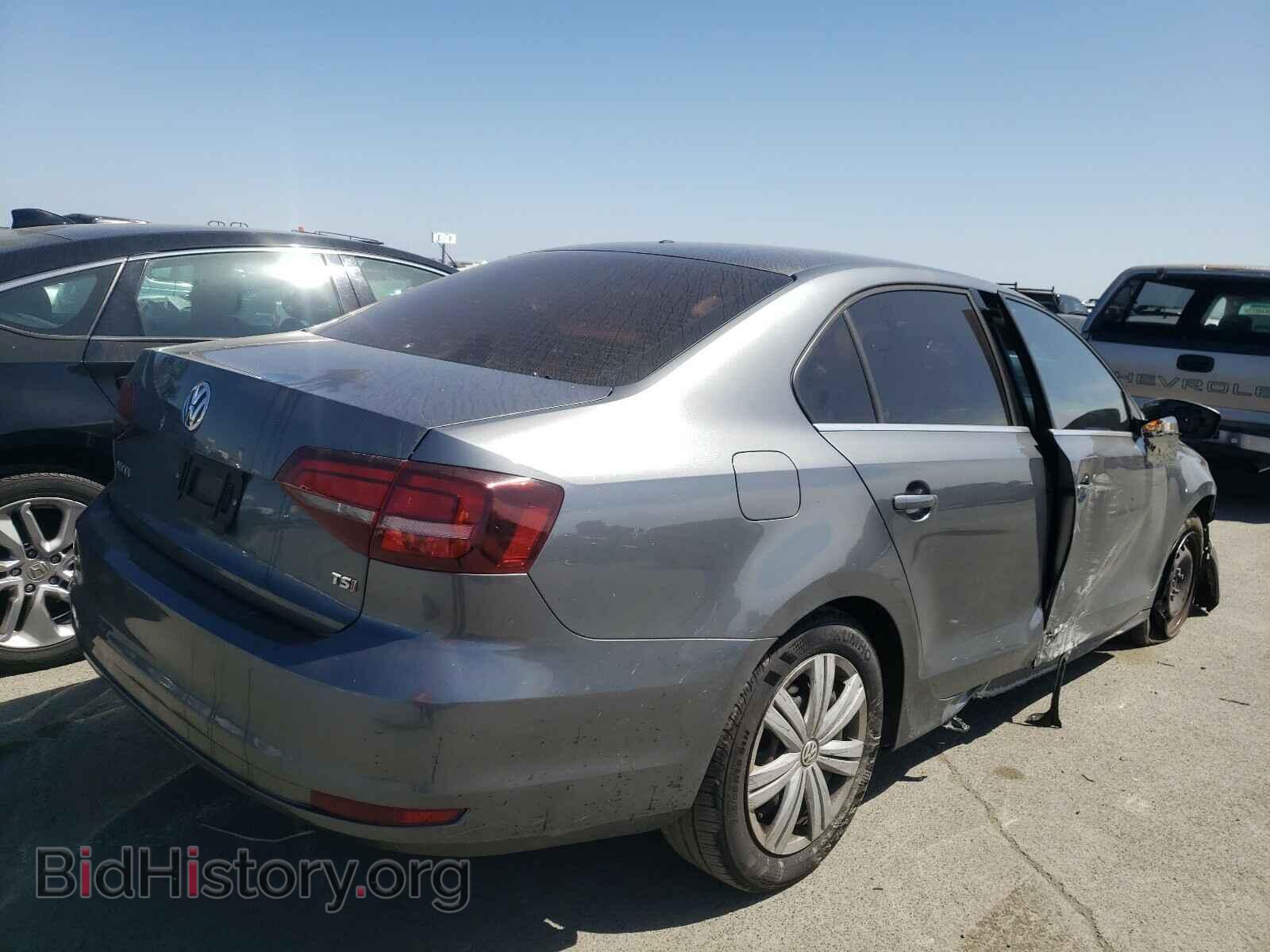 2017 VOLKSWAGEN JETTA - VIN: 3VW2B7AJ5HM296562 - Фото 4