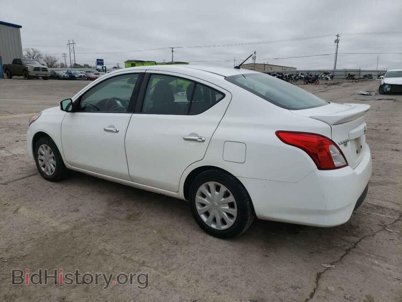 2017 NISSAN VERSA - VIN: 3N1CN7AP0HL805291 - Фото 2