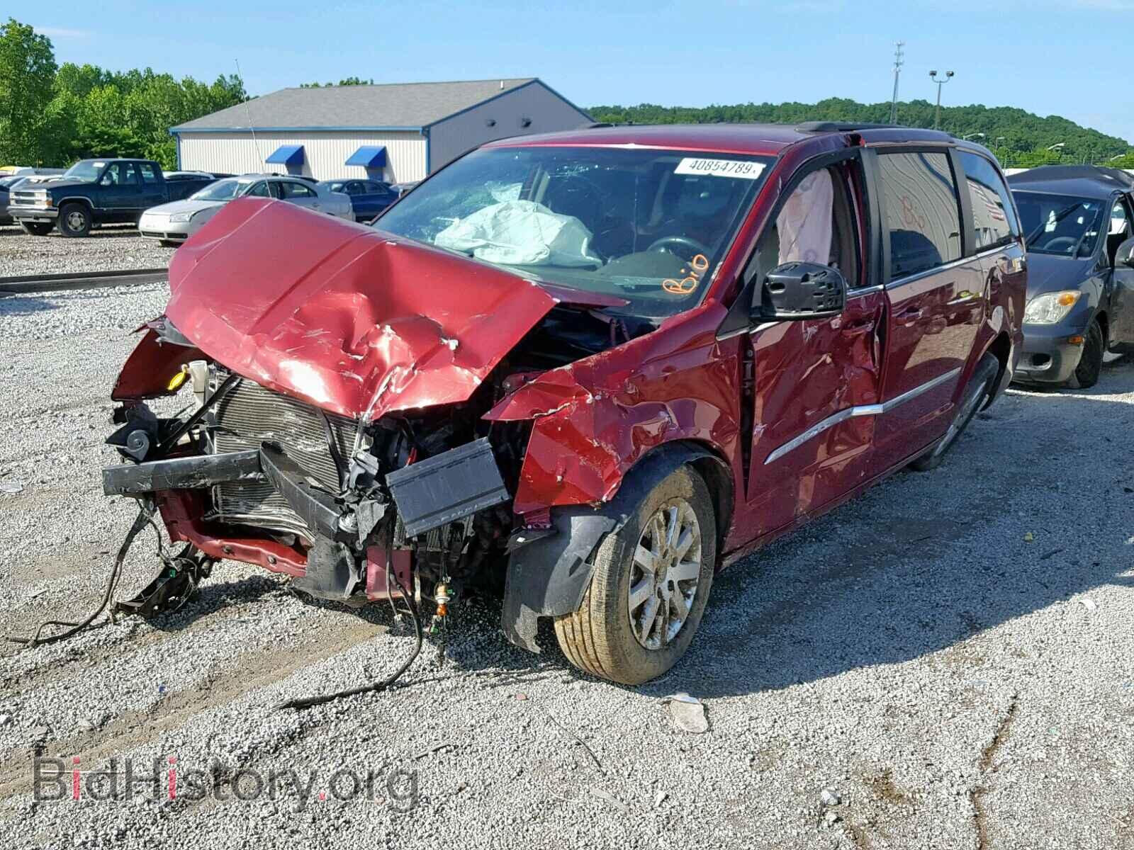2014 CHRYSLER TOWN & COU - VIN: 2C4RC1BG9ER372268 - Фото 2