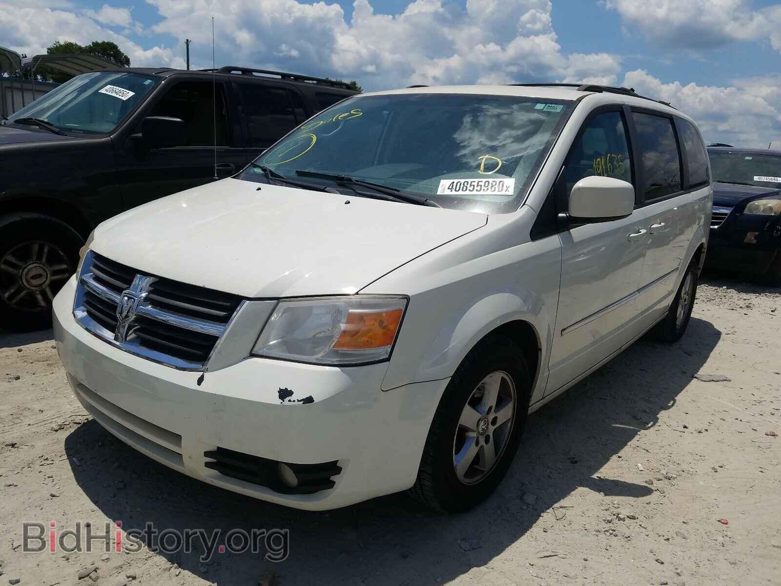 2010 DODGE CARAVAN - VIN: 2D4RN5D11AR219410 - Фото 2