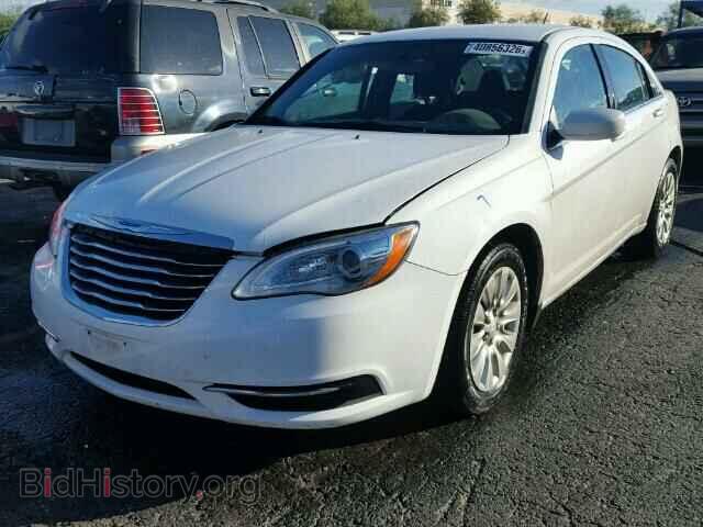 2013 CHRYSLER 200 - VIN: 1C3CCBAG7DN737155 - Фото 2