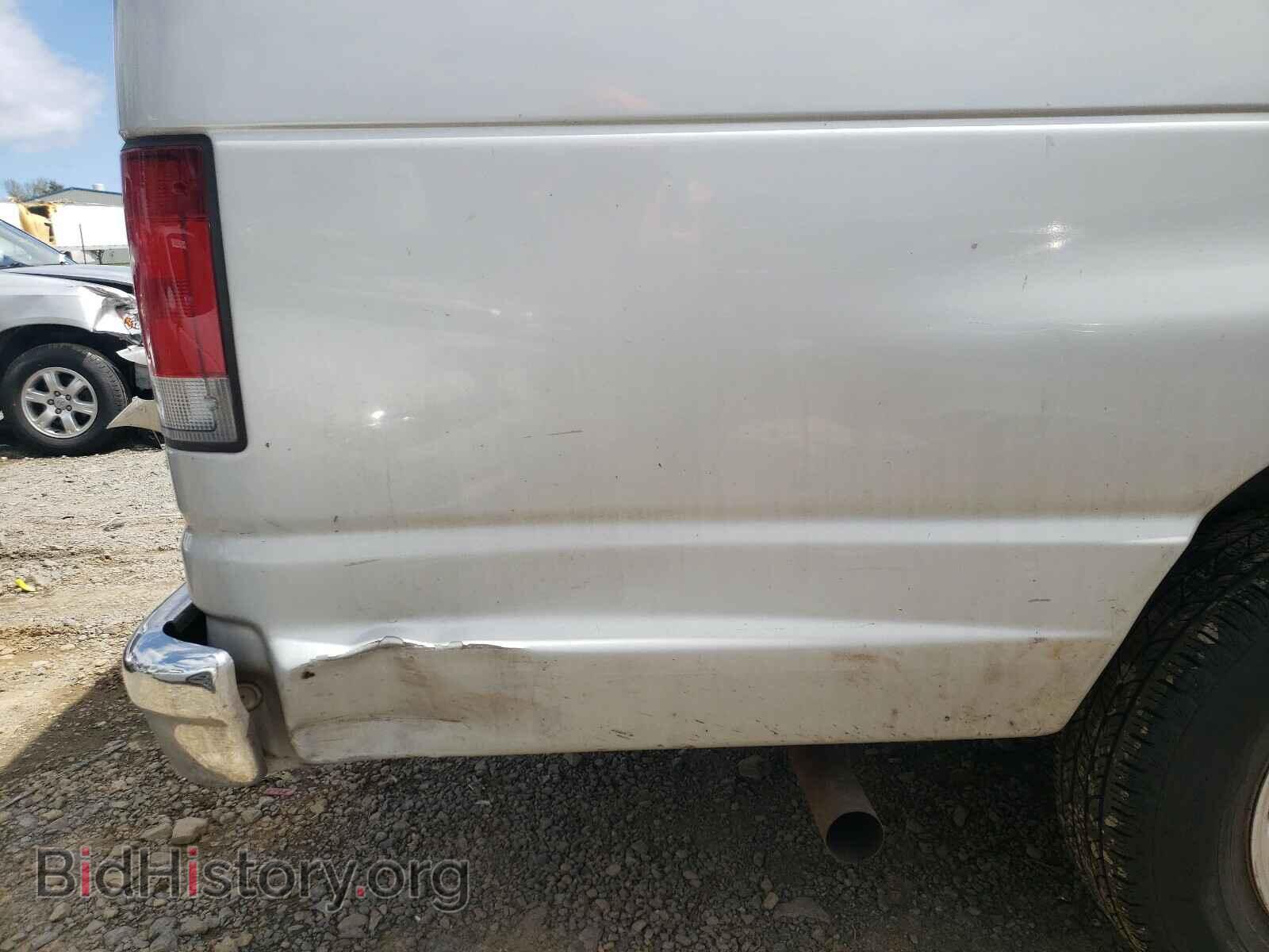 2006 FORD ECONOLINE - VIN: 1FBSS31L56DA49388 - Фото 9