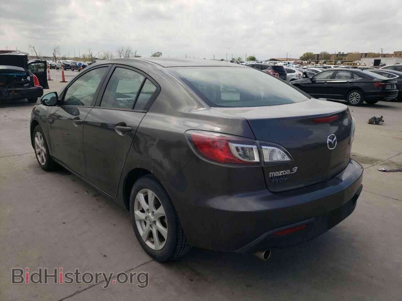 2011 MAZDA 3 - VIN: JM1BL1VG2B1377535 - Фото 3