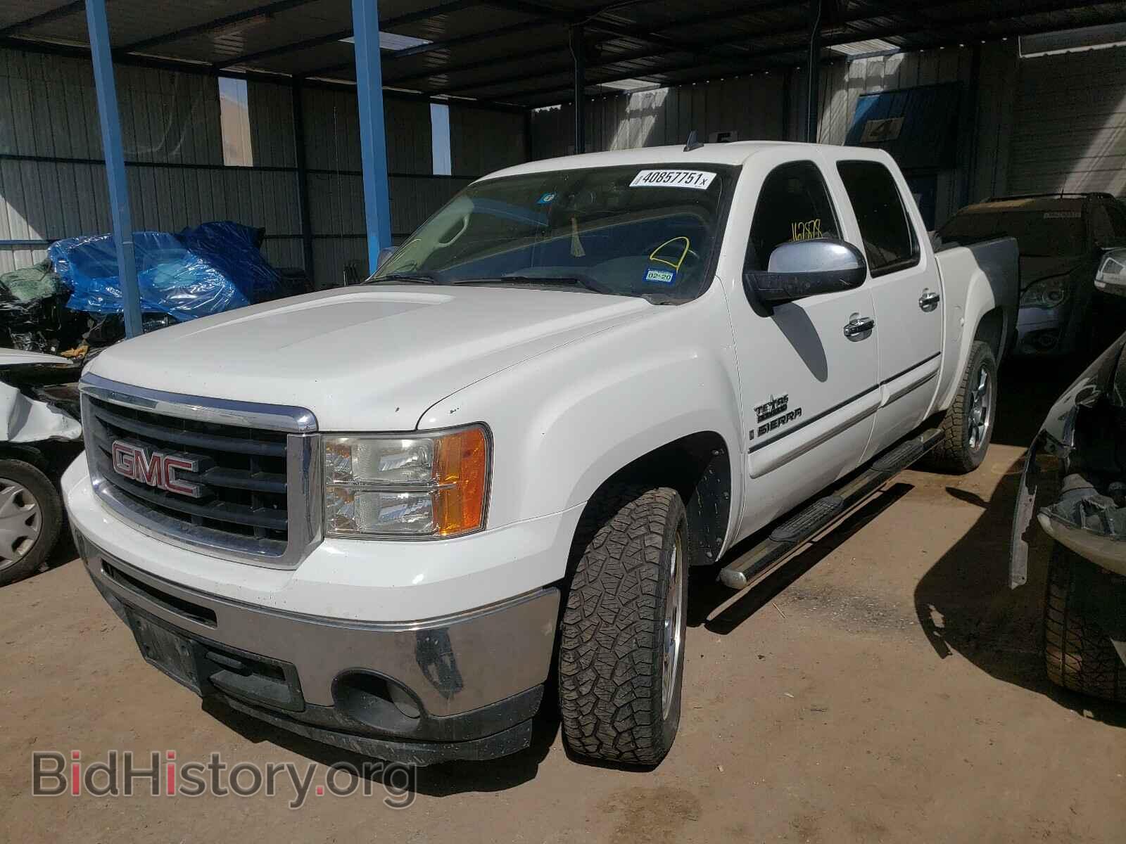 2009 GMC SIERRA - VIN: 3GTEC23049G258891 - Фото 2
