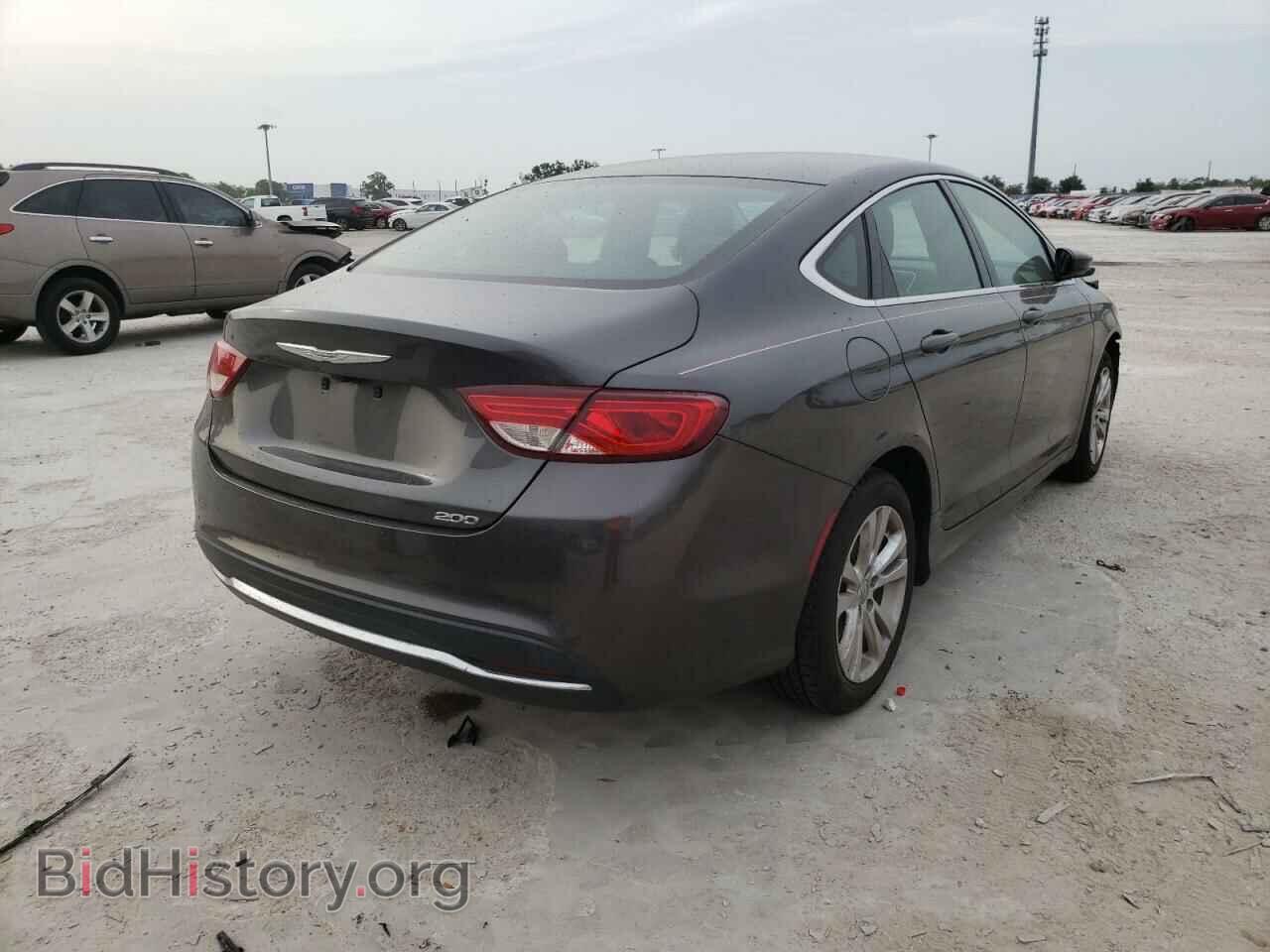 2016 CHRYSLER 200 - VIN: 1C3CCCABXGN112621 - Photo 4