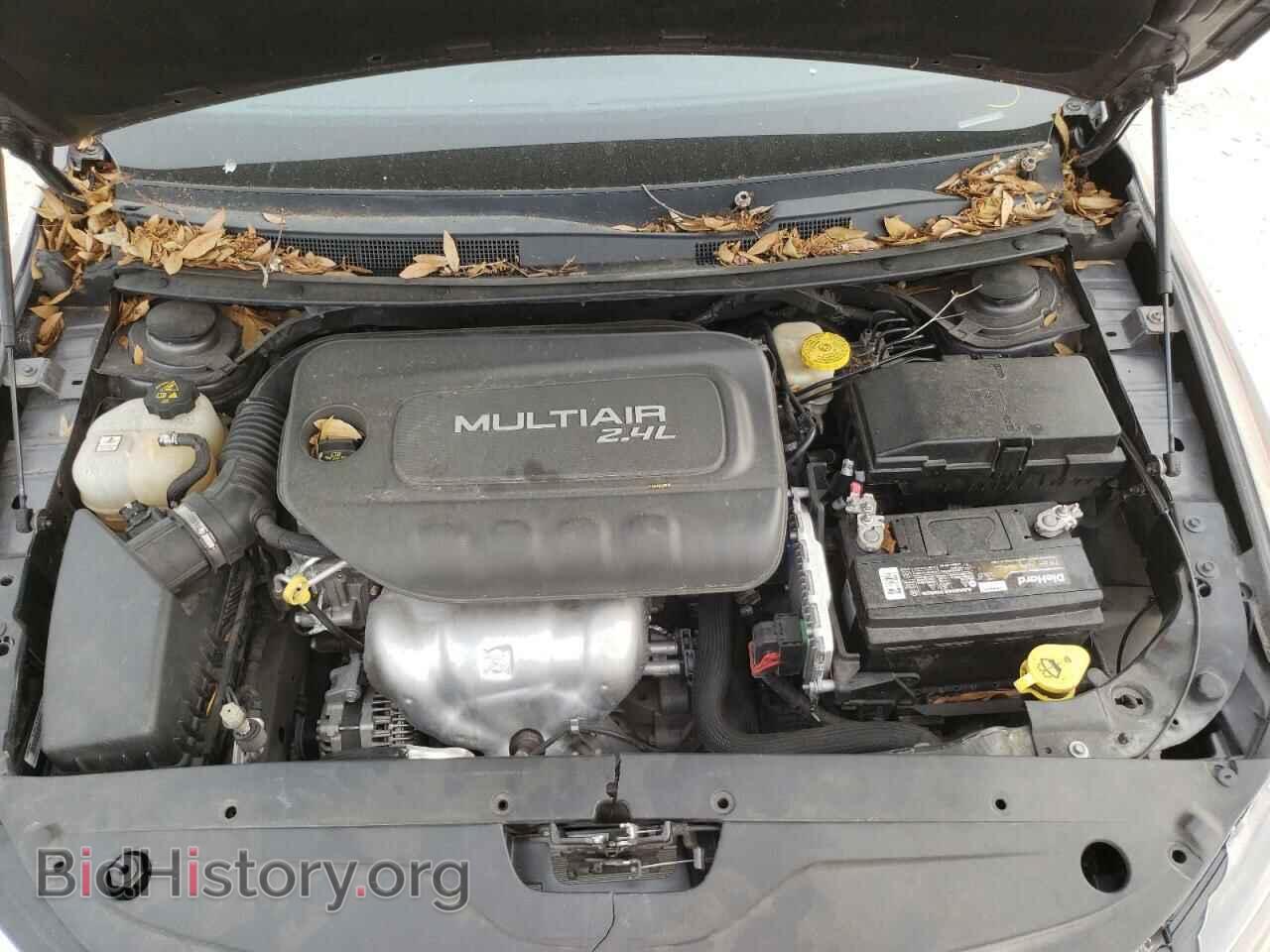 2016 CHRYSLER 200 - VIN: 1C3CCCABXGN112621 - Photo 7