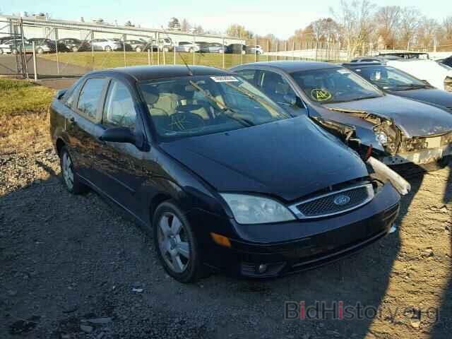 Photo 1FAHP34N55W236594 - FORD FOCUS 2005