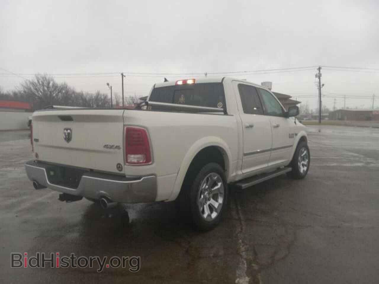 2017 RAM 1500 - VIN: 1C6RR7NTXHS573231 - Фото 4