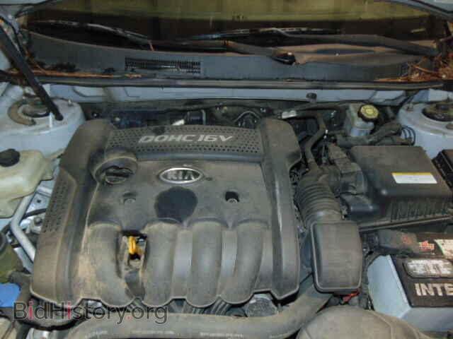 2007 KIA OPTIMA - VIN: KNAGE123775114570 - Фото 7