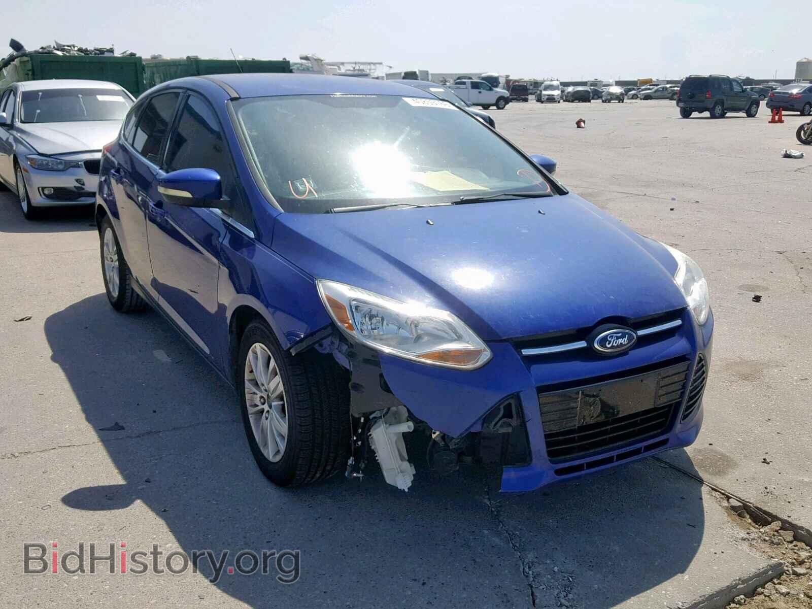 Photo 1FAHP3M28CL473357 - FORD FOCUS 2012