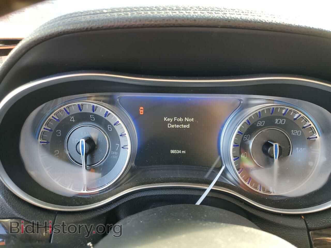 2016 CHRYSLER 300 - VIN: 2C3CCAEGXGH181571 - Фото 9