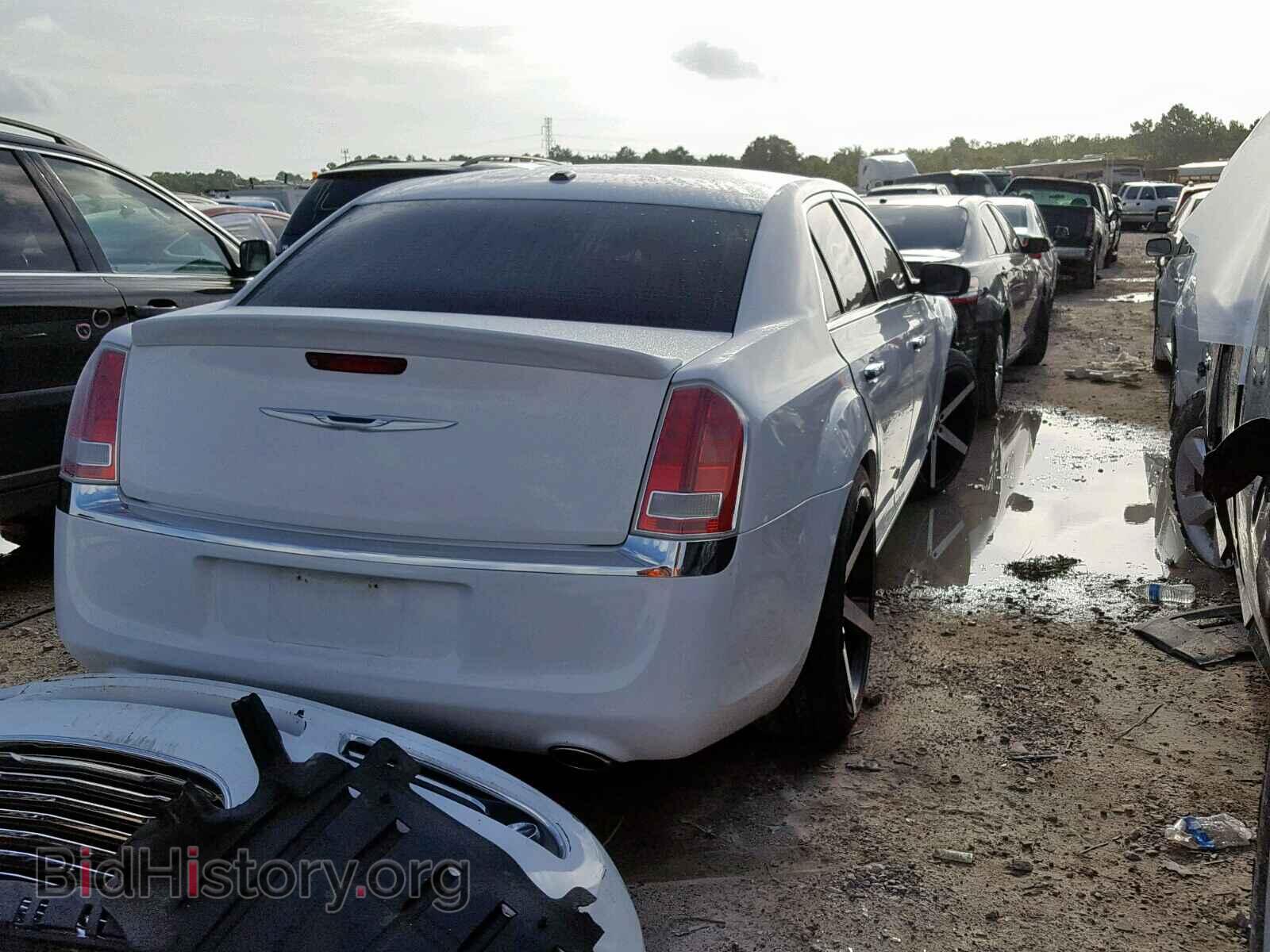 2012 CHRYSLER 300 - VIN: 2C3CCACG6CH307986 - Фото 4