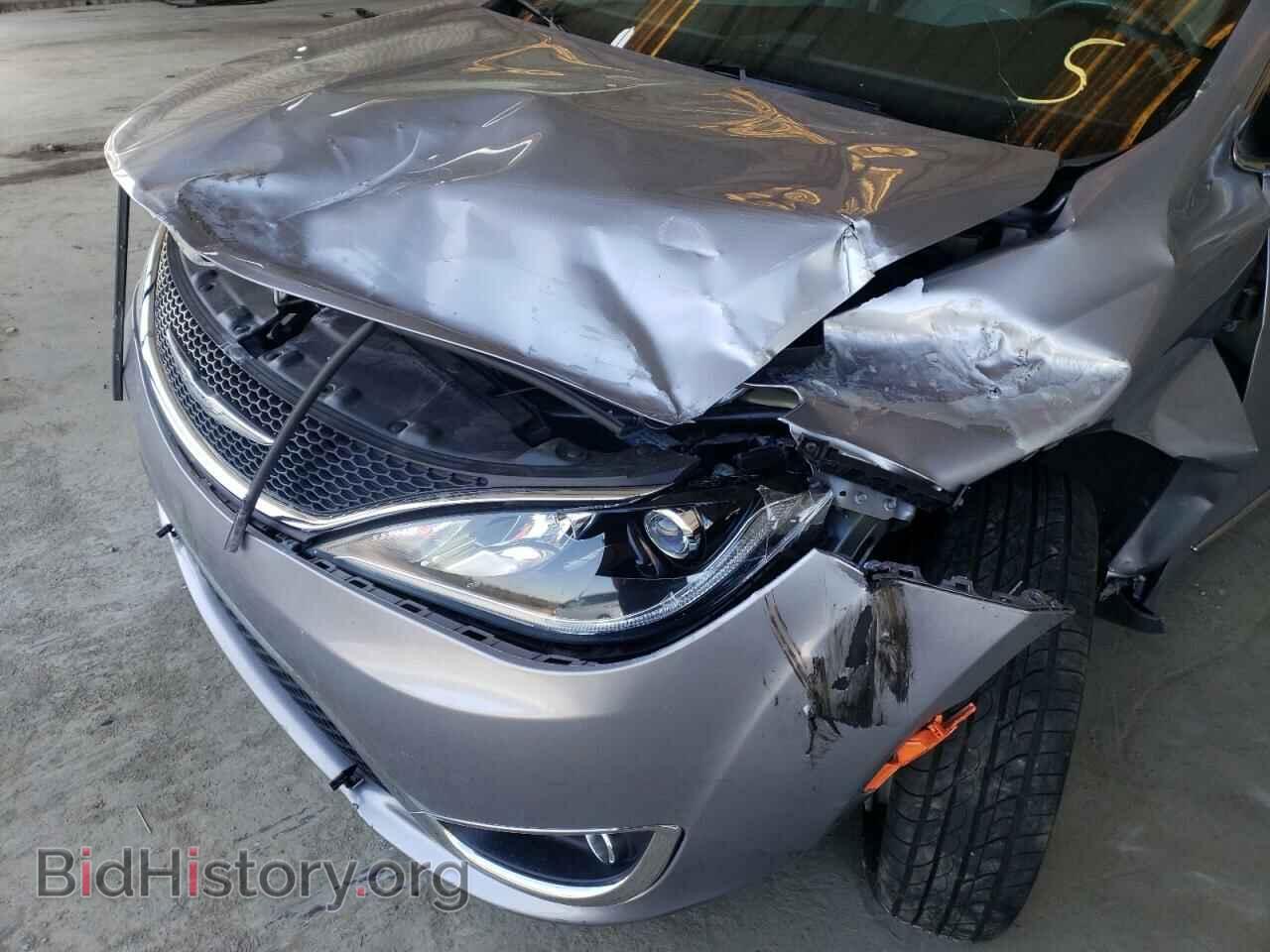 2017 CHRYSLER PACIFICA - VIN: 2C4RC1BGXHR788303 - Фото 9