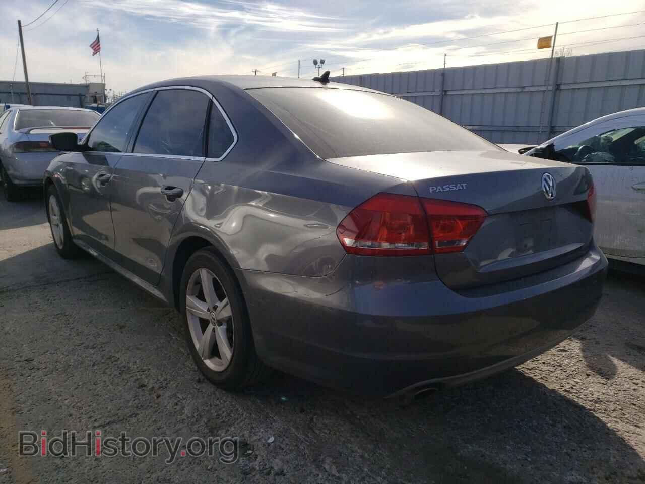 2012 VOLKSWAGEN PASSAT - VIN: 1VWBP7A30CC007892 - Фото 2
