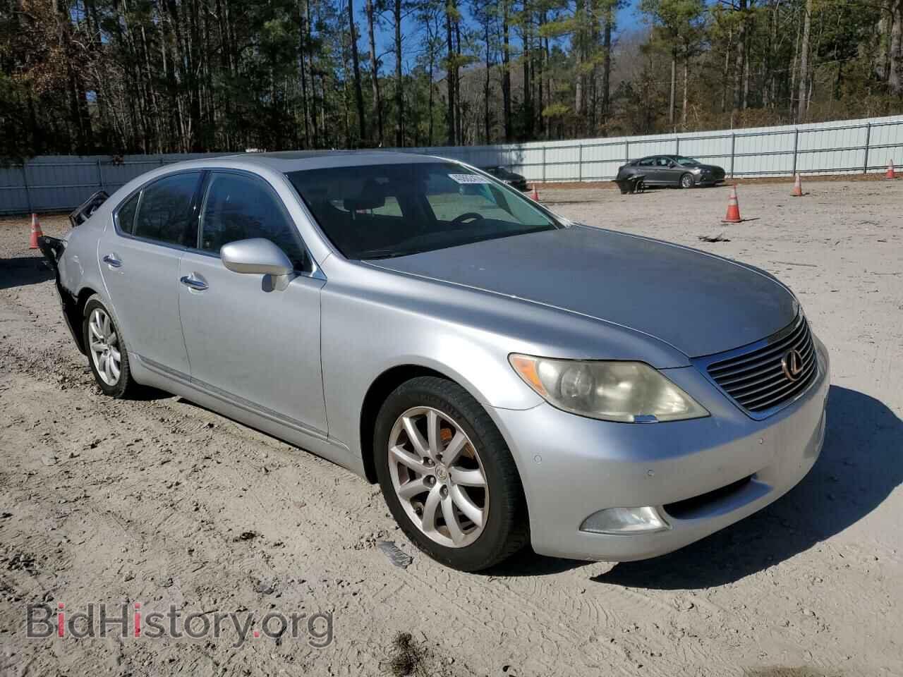 2009 LEXUS LS460 - VIN: JTHBL46F395087118 - Photo 4