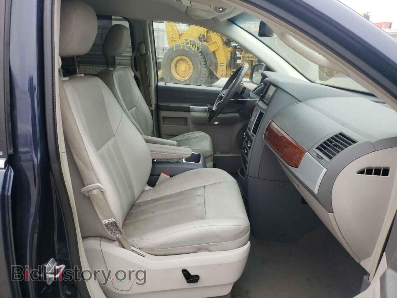 2008 CHRYSLER MINIVAN - VIN: 2A8HR54P48R738245 - Photo 5