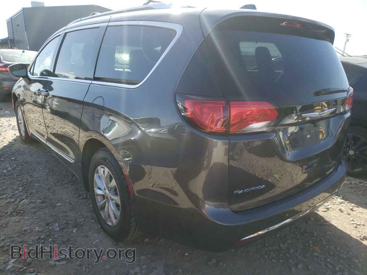 2019 CHRYSLER PACIFICA - VIN: 2C4RC1BG0KR651037 - Photo 3