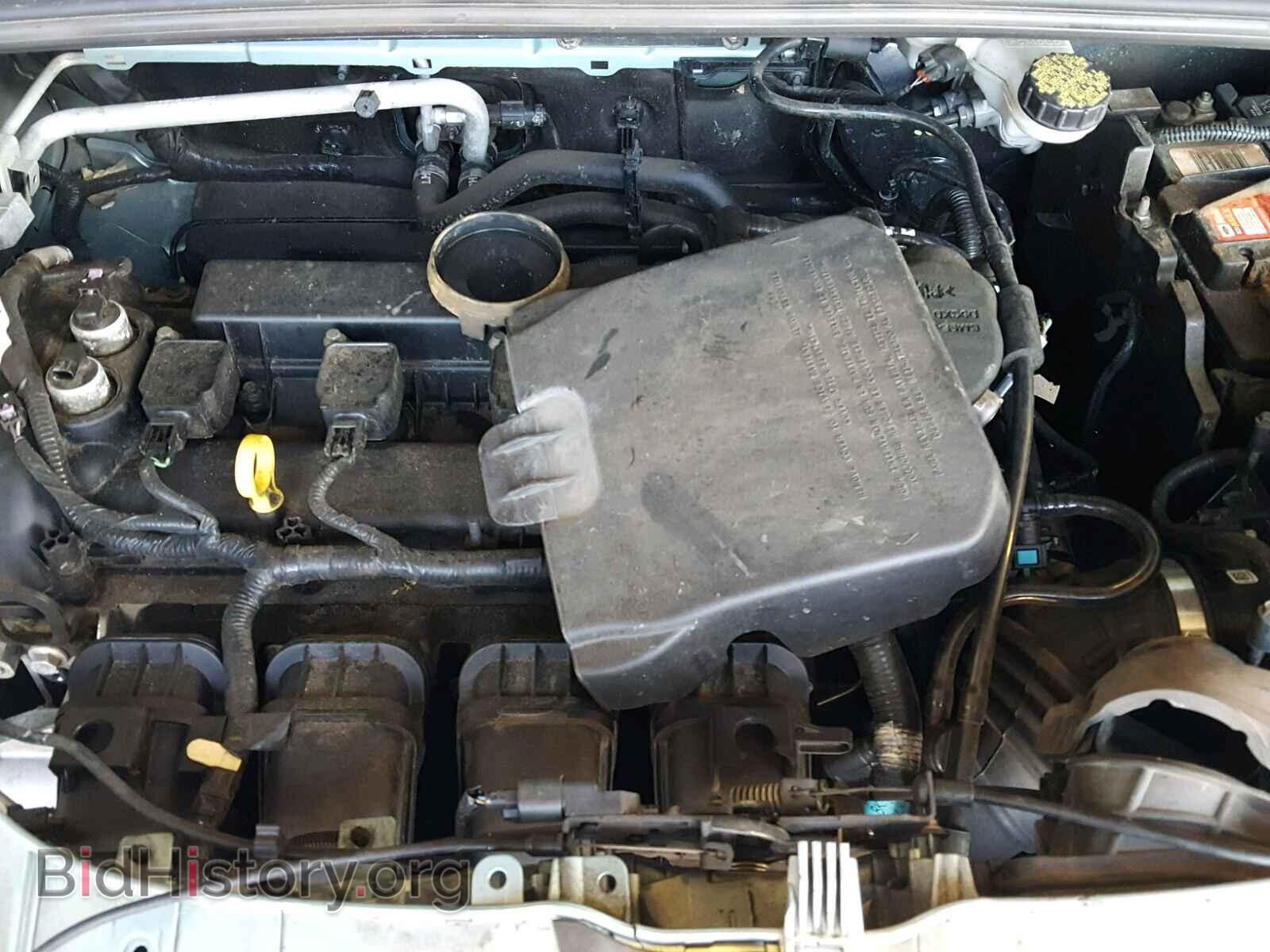 2012 Ford FOCUS (VIN 1FAHP3F2XCL456623) — photo 7 of 10