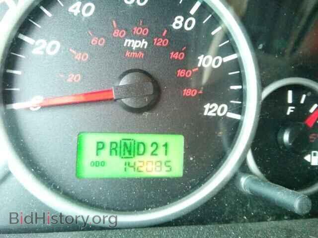 2006 MAZDA TRIBUTE - VIN: 4F2YZ96116KM07657 - Фото 8